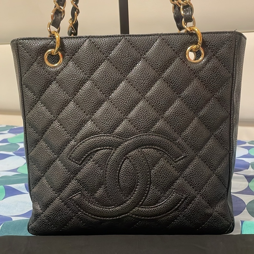 Chanel PST Black Quilted Caviar Shoulder Bag - Picture 2 of 16